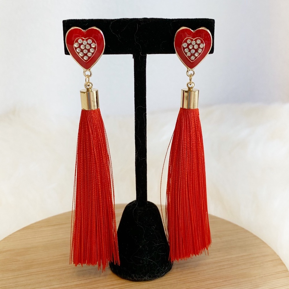 NWT Red Heart Tassel Earrings – Rhinestone Red Heart Center